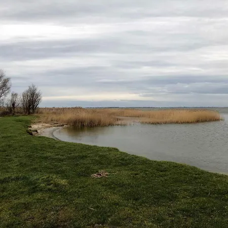 Am Saaler Bodden Nyaraló *