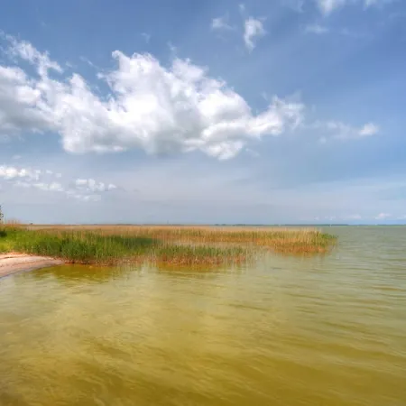 Am Saaler Bodden Nyaraló Neuendorf