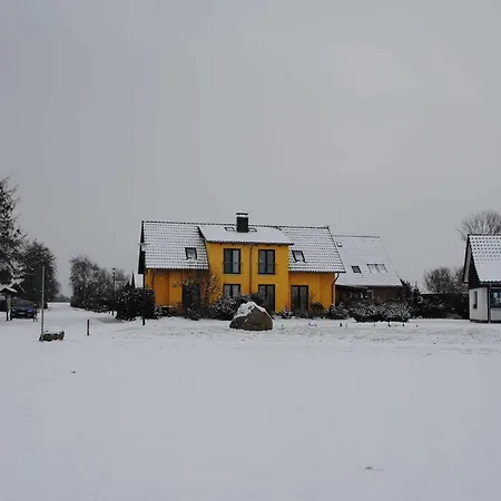 Am Saaler Bodden Neuendorf